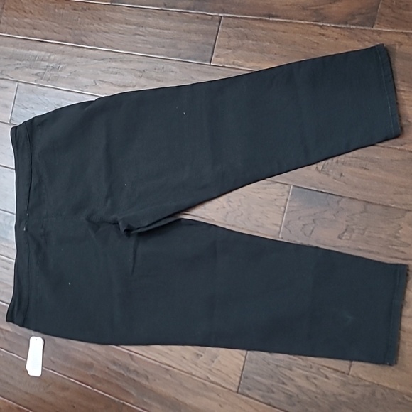 NWT Allison Daley Black Slim Straight Pullon Jeans size 24W - Picture 2 of 8